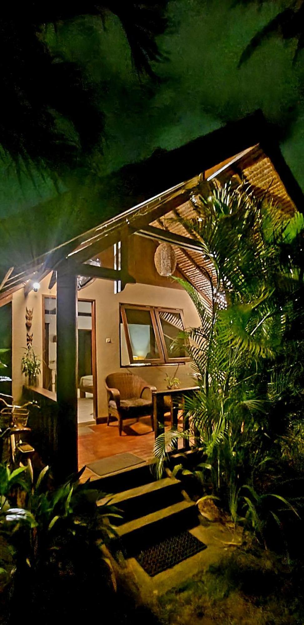 Rumah Sunyi Gili Trawangan Exterior foto